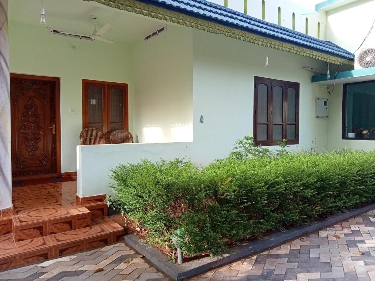 Lavender Residency Bed & Breakfast Варкала Екстериор снимка